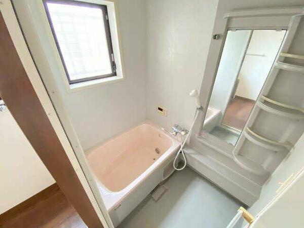 奥田貸家　中央棟｜愛知県稲沢市奥田町下二条(賃貸一戸建4LDK・--・95.24㎡)の写真 その8