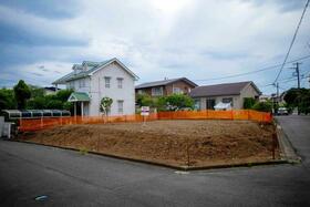 神奈川県藤沢市片瀬山１丁目