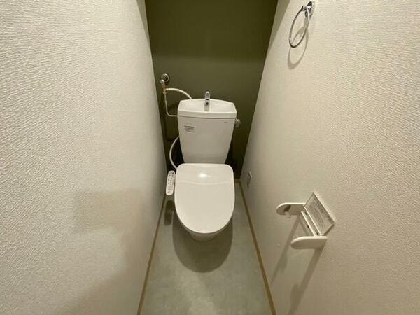 画像11:清潔感があり安心して使用できるトイレになっておりました。