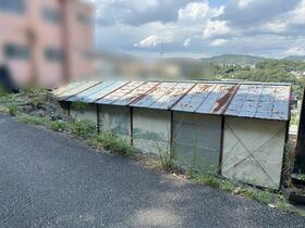 兵庫県川西市鴬の森町