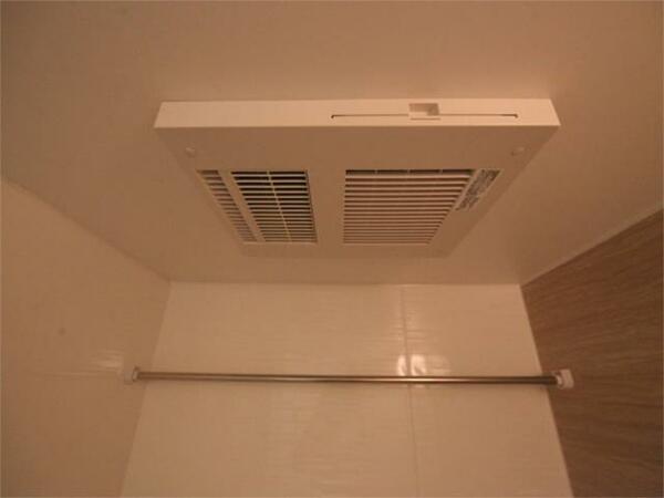 画像13:浴室暖房乾燥機