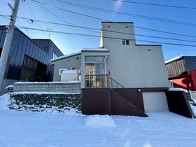 北海道札幌市豊平区西岡二条４丁目