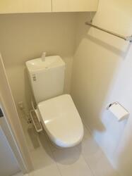 画像8:106　温水洗浄暖房便座トイレ