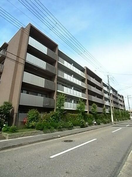 兵庫県西宮市甲子園三番町(賃貸マンション2LDK・5階・61.52㎡)の写真 その1