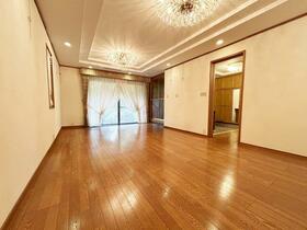 東京都調布市深大寺北町７丁目