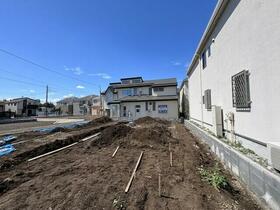 埼玉県さいたま市中央区大戸３丁目