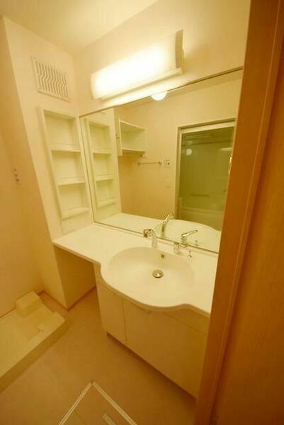 apartment 埼玉県坂戸市関間４丁目
地図を見る
