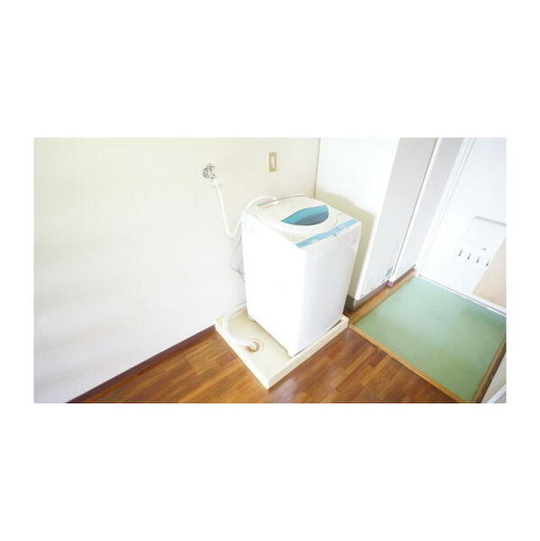 画像11:室内洗濯機置き場（同仕様タイプ）