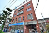 神戸市須磨区月見山本町１丁目 4階建 築36年のイメージ