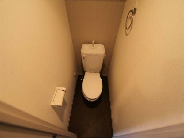 画像6:トイレ　温水洗浄便座取付可トイレ