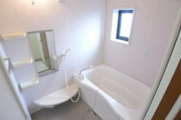 apartment 埼玉県志木市上宗岡２丁目
地図を見る