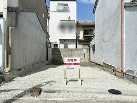 京都府京都市右京区太秦蜂岡町