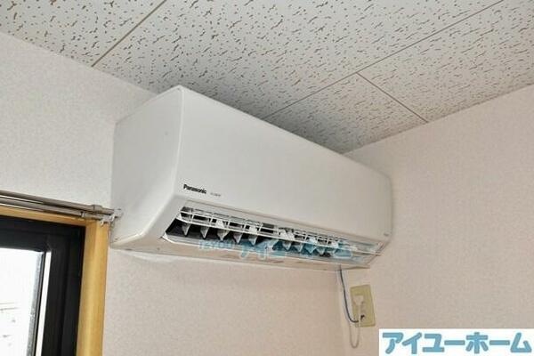 画像13:エアコンはサービス設置品　撤去の場合有