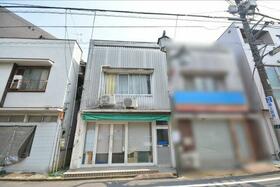 東京都世田谷区梅丘１丁目