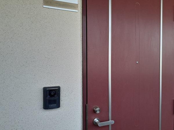 画像10:玄関　モニタ付きインターホン