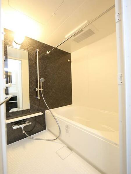 画像4:バスルーム　浴室暖房乾燥機　追い焚き　オートバス