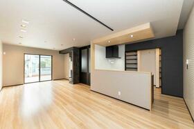 大阪府大阪狭山市池尻自由丘３丁目