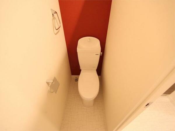 画像9:トイレ（お風呂トイレ別）温水洗浄暖房便座取り付け可