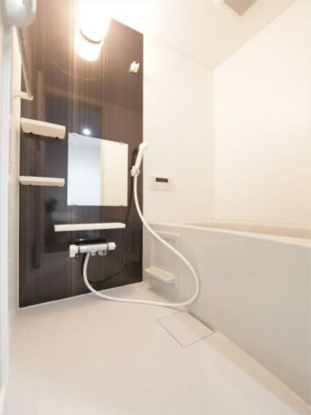 画像5:浴室暖房乾燥機付　追い焚き機能付お風呂　イメージ写真