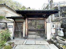京都府京都市山科区大塚高岩