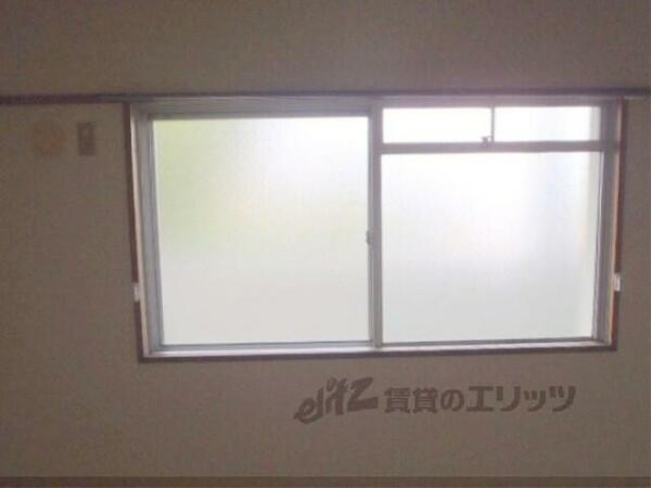 画像12:窓