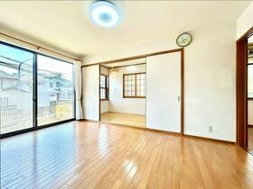 神奈川県横浜市金沢区釜利谷西１丁目