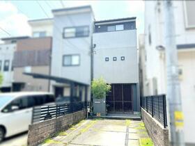 京都府京都市右京区太秦乾町