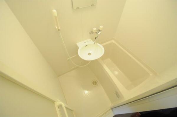 画像6:浴室乾燥機付きお風呂