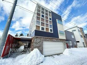 北海道札幌市中央区宮の森三条５丁目