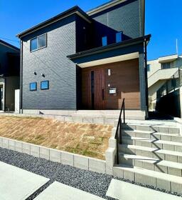 三重県四日市市笹川７丁目