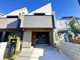 東京都世田谷区代田２丁目