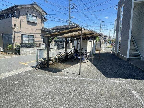 apartment 埼玉県北足立郡伊奈町栄１丁目
地図を見る