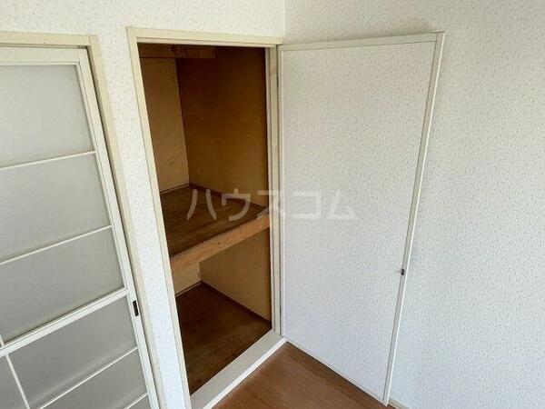 apartment 埼玉県北足立郡伊奈町栄１丁目
地図を見る