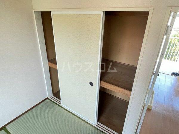 apartment 埼玉県北足立郡伊奈町栄１丁目
地図を見る