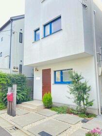 東京都目黒区上目黒４丁目