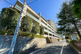 ライオンズガーデン多摩永山