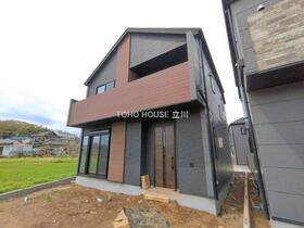 東京都八王子市小比企町