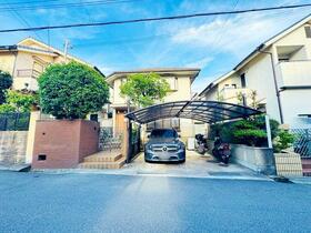 大阪府吹田市千里山西６丁目