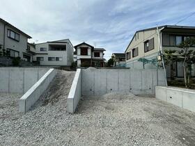兵庫県宝塚市宝梅２丁目