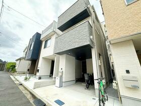 神奈川県横浜市港北区綱島東１丁目