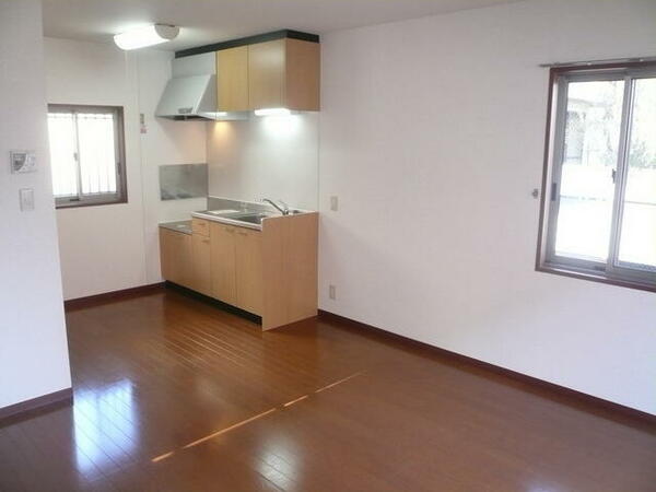 detached 東京都国立市東３丁目

地図を見る