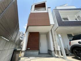 東京都世田谷区桜丘２丁目