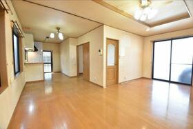 広島県広島市中区南千田西町