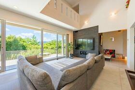 京都府京都市西京区御陵峰ケ堂町３丁目