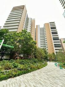 ＨＡＲＵＭＩ　ＦＬＡＧ　ＰＡＲＫ　ＶＩＬＬＡＧＥ　Ｃ棟