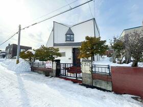 北海道札幌市中央区宮の森一条１１丁目