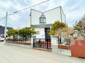 北海道札幌市中央区宮の森一条１１丁目