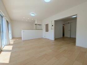 検見川ガーデンハイツ