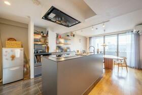 パークサイドヒルズ南浦和