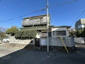 神奈川県藤沢市鵠沼海岸１丁目
